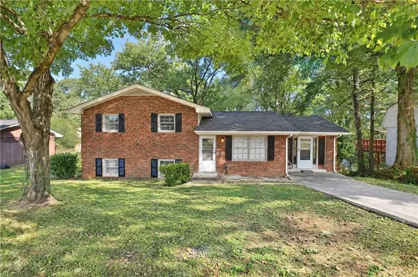 6370 Maddox Road, Morrow, GA 30260