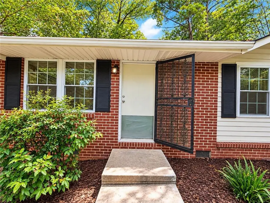 4429 Glade Road, Forest Park, GA 30297 - #3