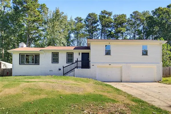 4034 Weeks Drive Nw, Kennesaw, GA 30144
