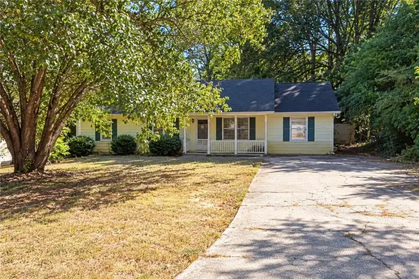 870 Navajo Trail, Covington, GA 30016
