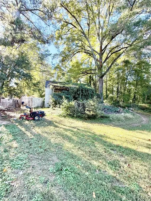 5596 Lakeside Drive, Union City, GA 30291 - #2