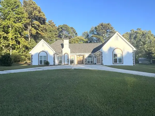 1851 Thousand Oaks Lane, Lawrenceville, GA 30043