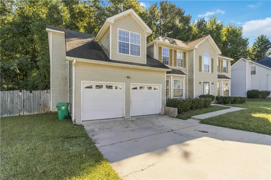 6196 Waterton Drive, Lithonia, GA 30058 - #3