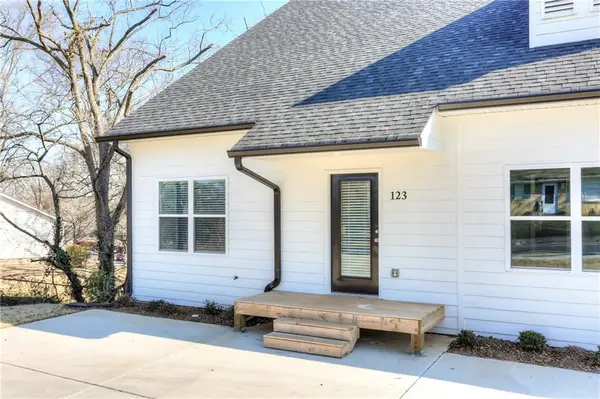123 Jones Street, Cartersville, GA 30120