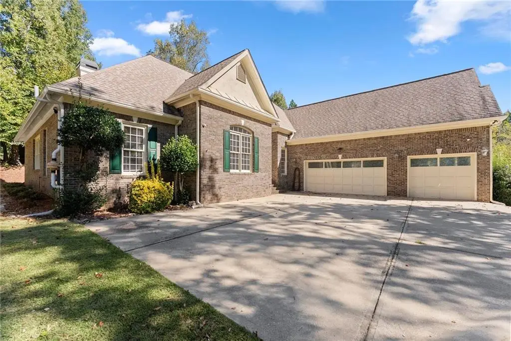 4638 Barrington Green, Flowery Branch, GA 30542 - #1