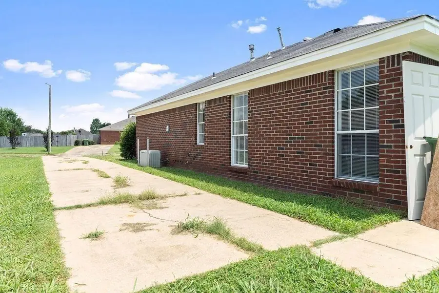 6001 Paigefield Court, Montgomery, AL 36116 - #3