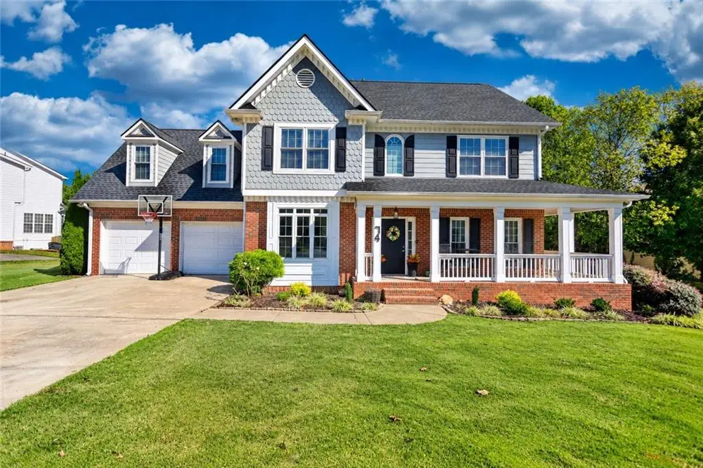 74 Colonial Circle Nw, Cartersville, GA 30120 - #1