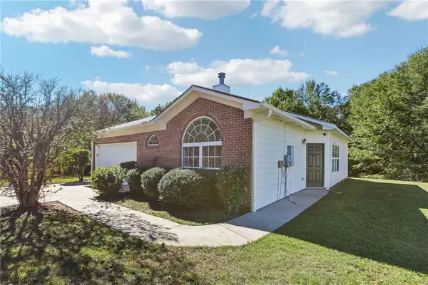 387 Apple Blossom Way, Macon, GA 31217