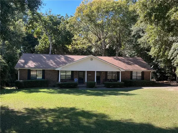 3163 Dove Court, Snellville, GA 30078