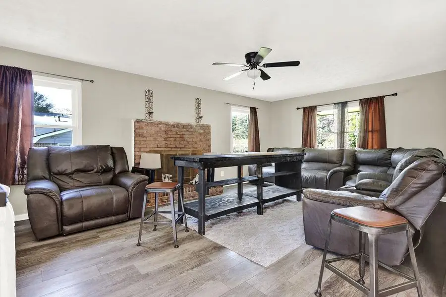 562 Plantation Boulevard, Lawrenceville, GA 30046 - #2
