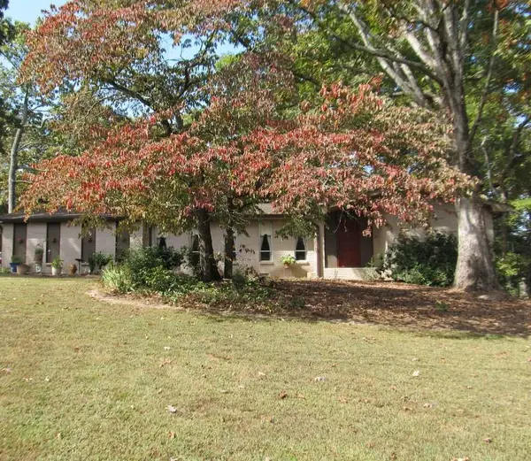 3014 Barcelona Way N, Conyers, GA 30012