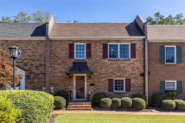 17 Sycamore Square, Decatur, GA 30030