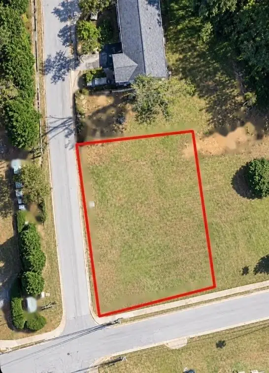 5423 Eva Mamie Lane, Stone Mountain, GA 30083