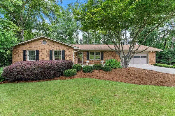 290 Cochran Drive, Gainesville, GA 30506