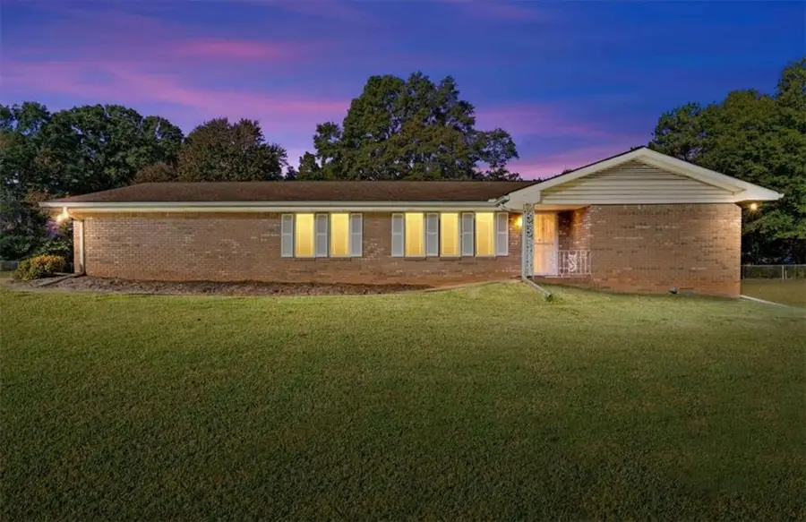 4096 Hickory Nut Drive, Douglasville, GA 30135 - #2