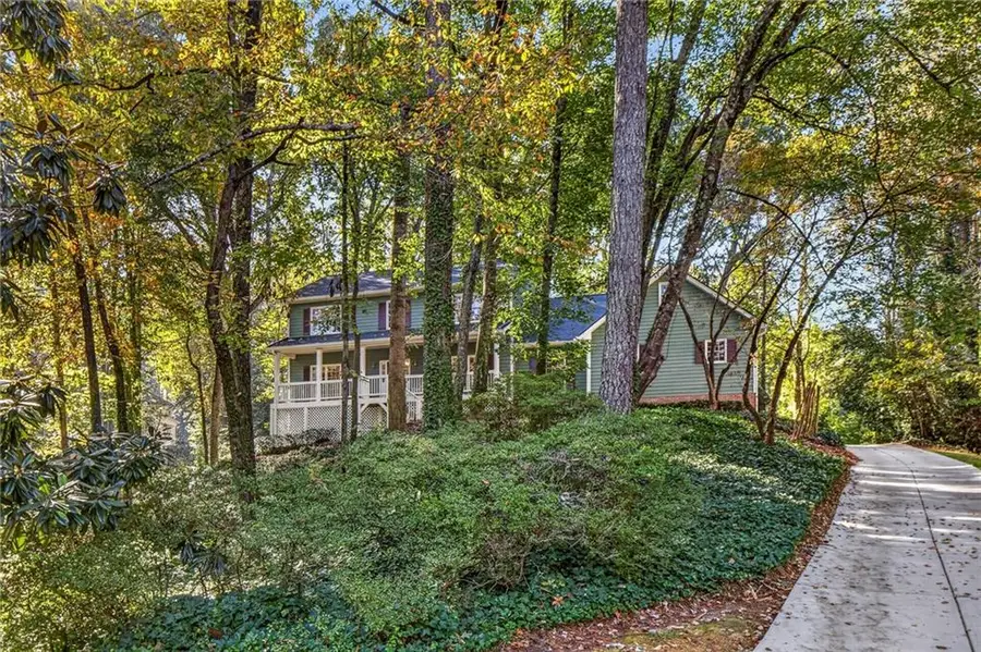 425 Lost Forest Court, Sandy Springs, GA 30328 - #2