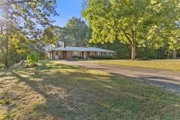 715 Old Vandiver Road, Canton, GA 30114