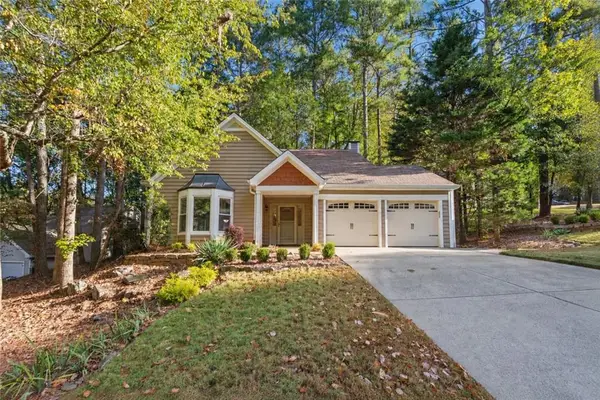3220 Summer View Drive, Johns Creek, GA 30022