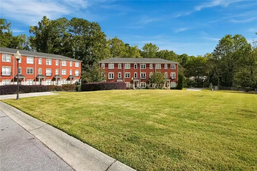 2414 Dresden Parc Circle Ne #3, Atlanta, GA 30345 - #2