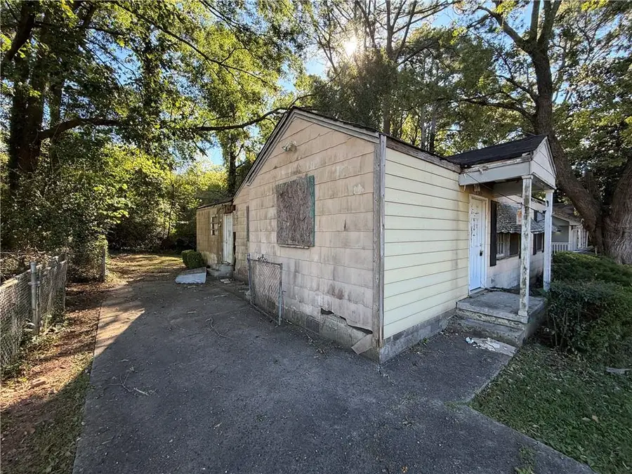 3074 Delowe Drive, East Point, GA 30344 - #2