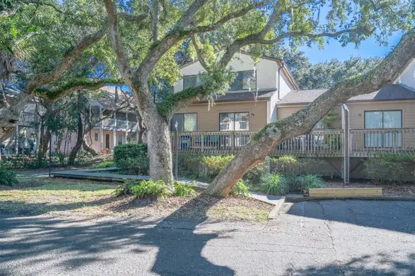 2892 Forest Ridge Drive #V-2, Fernandina Beach, FL 32034