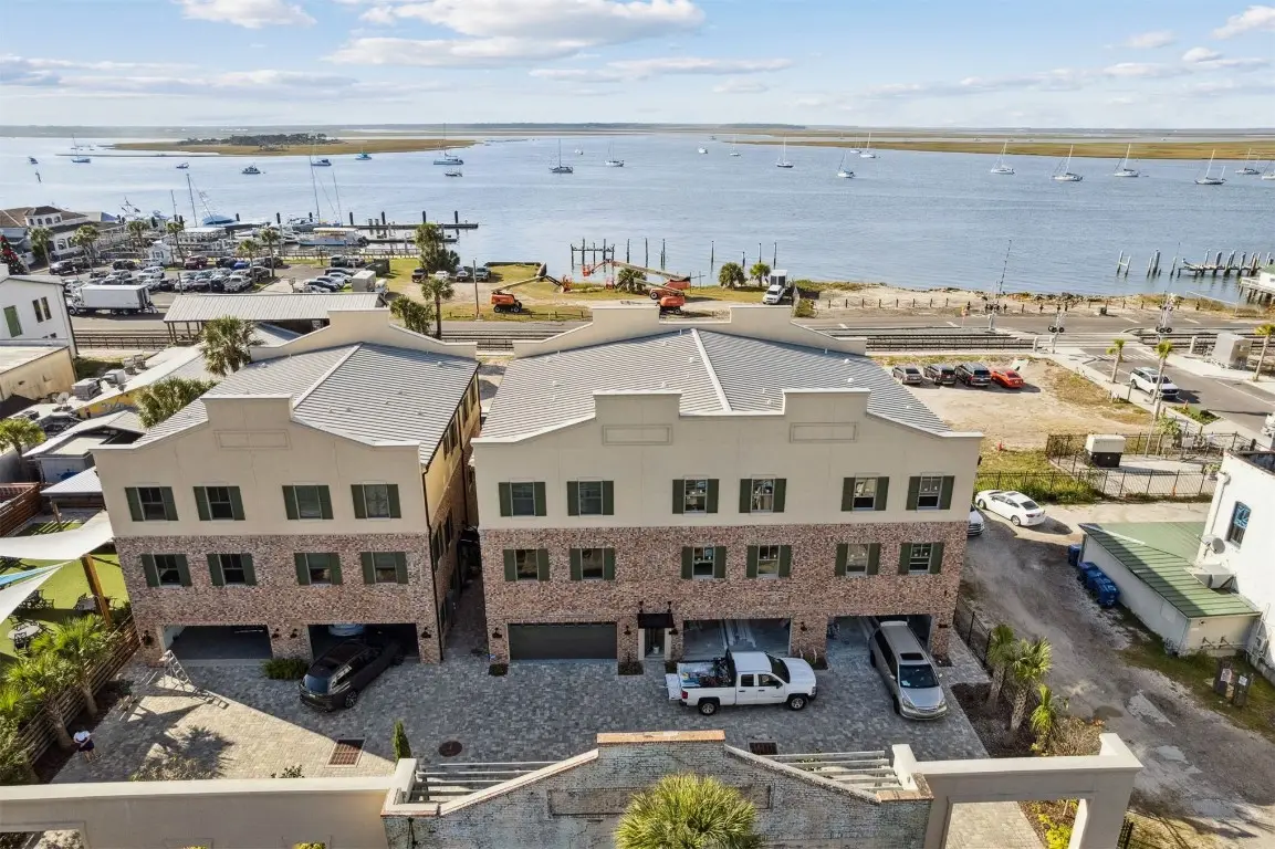 23 N 2nd Street, Fernandina Beach, FL 32034 - Image #1