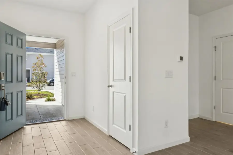 6839 Gable Grove Avenue, Jacksonville, FL 32217 - Image #2