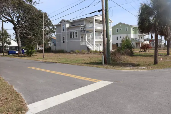 5490 Ervin Street, Fernandina Beach, FL 32034