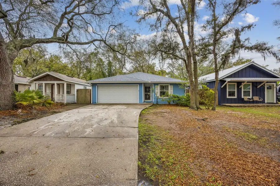 528 S 13th Terrace, Fernandina Beach, FL 30234 - #3