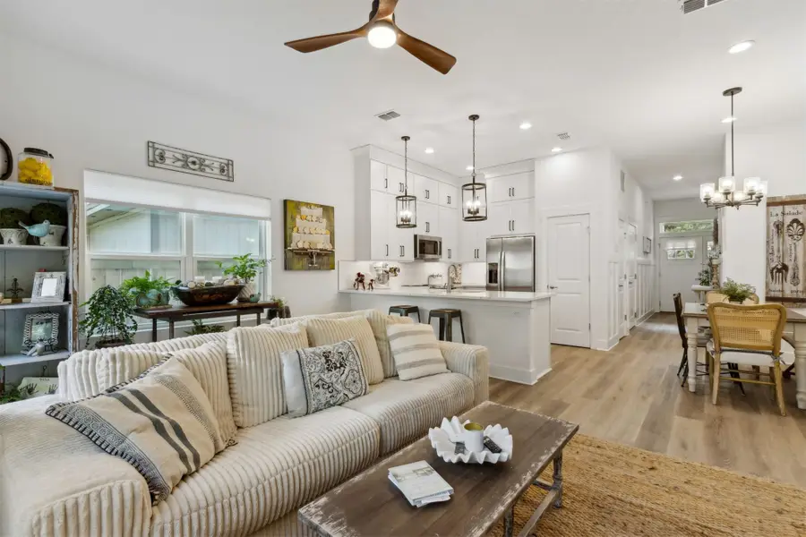 523 S 13th Terrace, Fernandina Beach, FL 32034 - #3