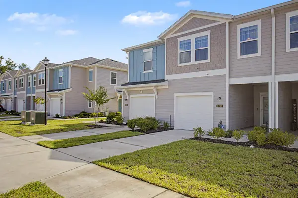 2198 Winndward Cay Lane, Middleburg, FL 32068
