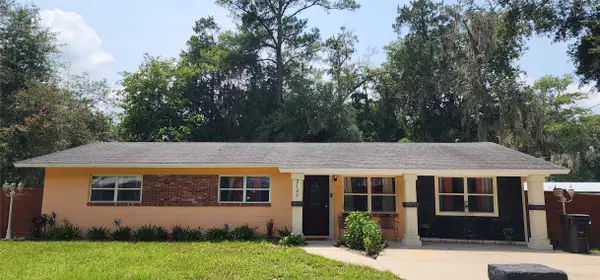 2120 SE 50th Street, Gainesville, FL 32640