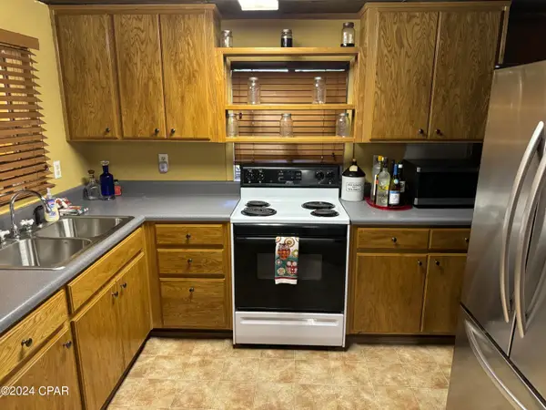 199 N Duck Avenue, Wewahitchka, FL 32465