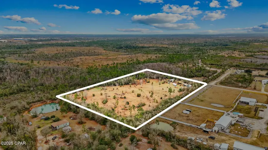 8000 Bluebird Lane, Youngstown, FL 32466 - Image #2