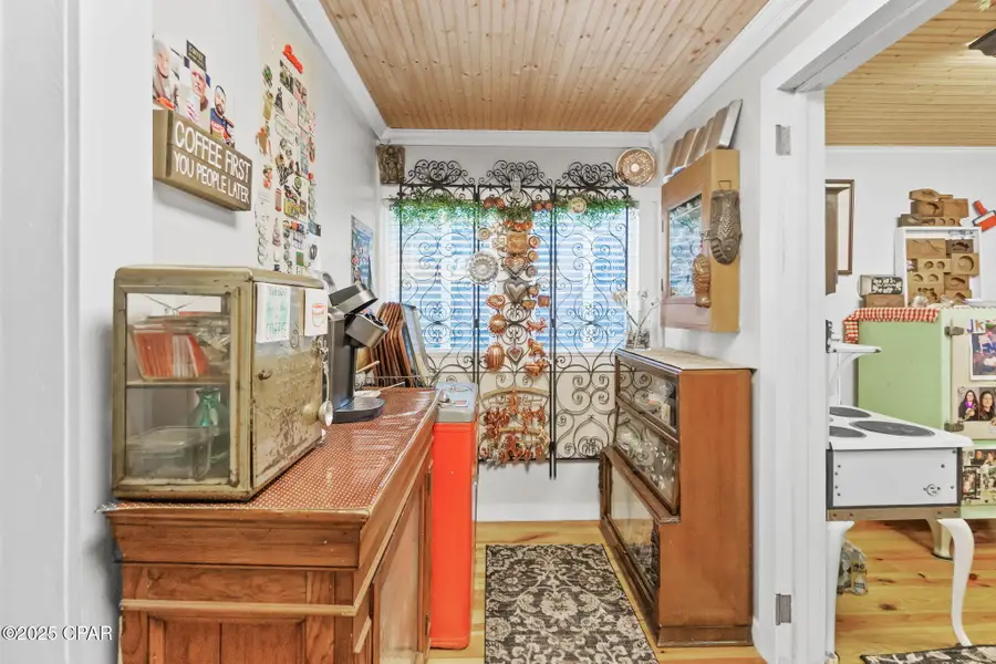 1748 Georgia Street, Alford, FL 32420 - Image #3