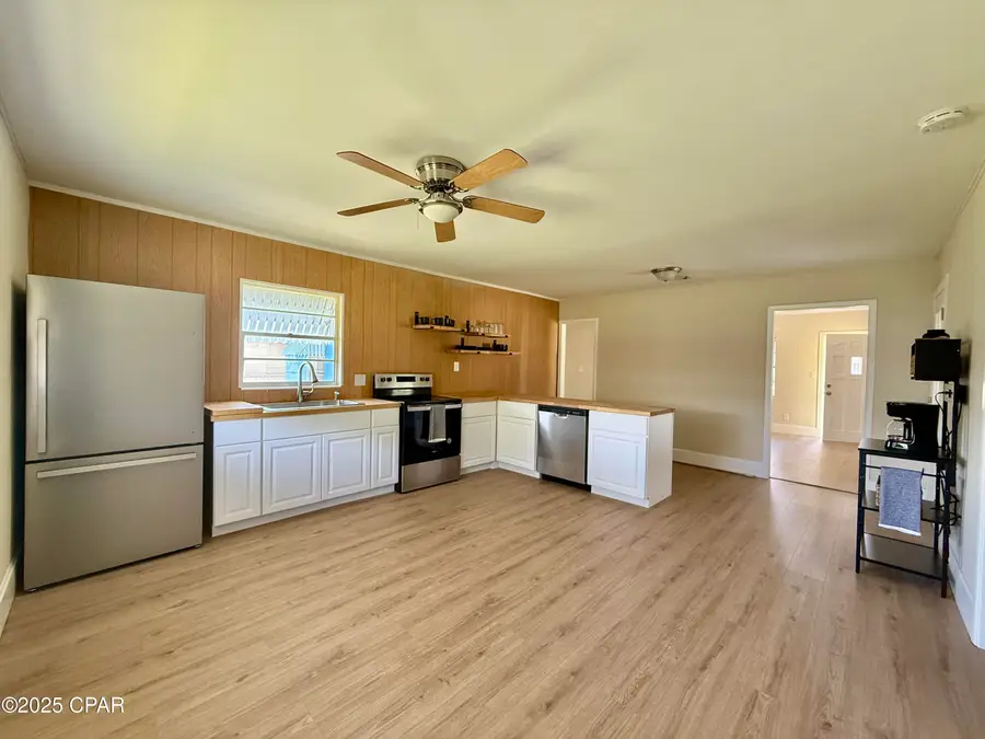 1607 W 13th Street, Panama City, FL 32401 - Image #2