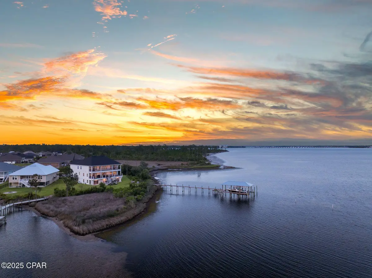 389 Confidence Way, Southport, FL 32409 - Image #1