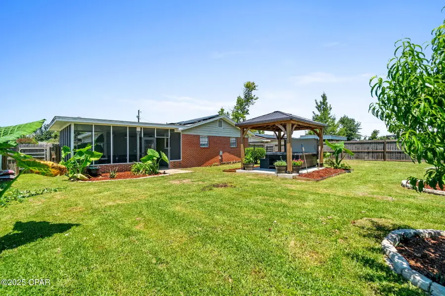 1906 Chestnut Avenue, Panama City, FL 32405 - Image #2
