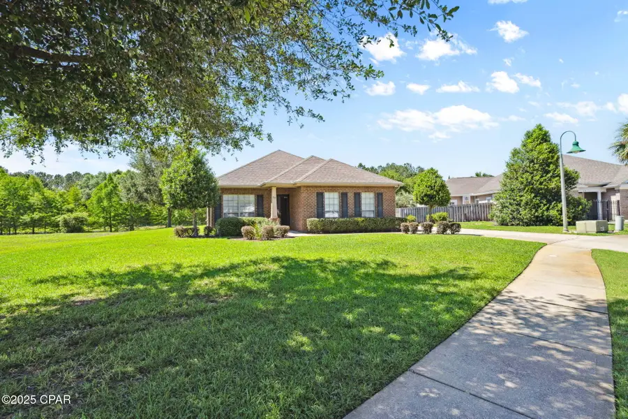 56 Camellia Lane, Freeport, FL 32439 - Image #2