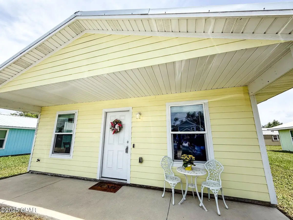3111 E 2nd Plaza, Panama City, FL 32401 - Image #1