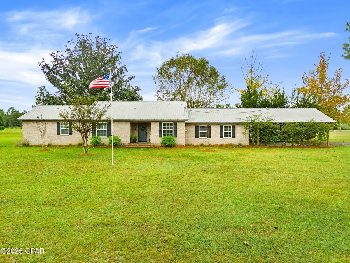 11832 Owenwood Road, Fountain, FL 32438 - Image #1