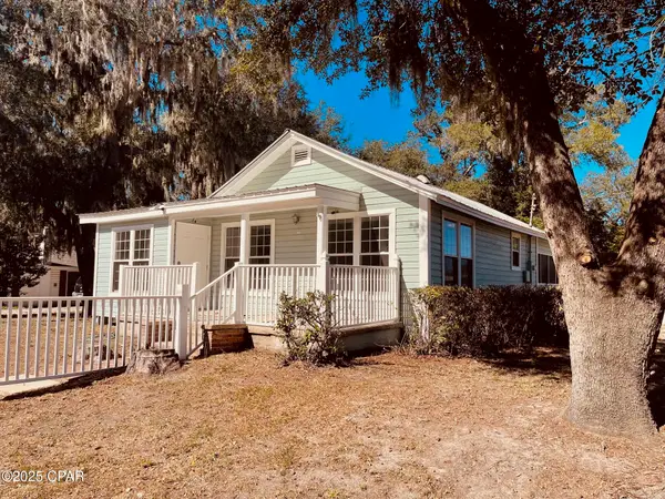 2400 W 11th Street, Panama City, FL 32401