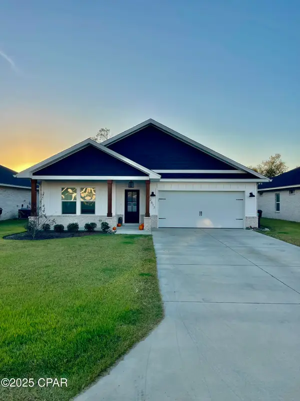 2617 Outlaws Way, Panama City, FL 32405