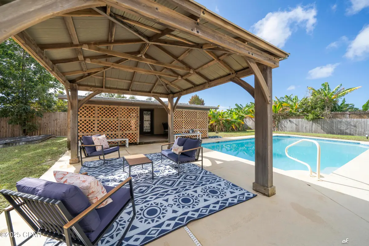 1803 W 25th Street, Panama City, FL 32405 - Image #1