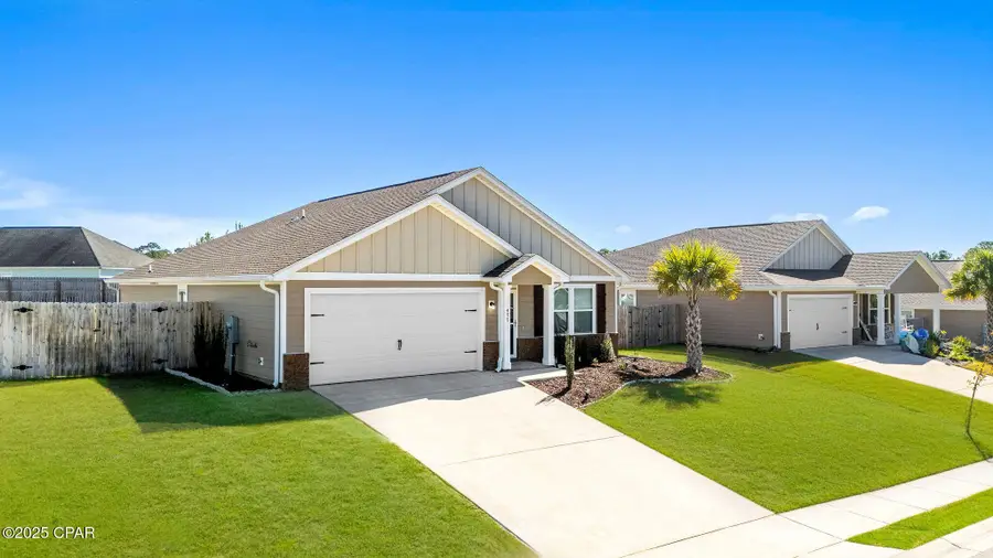 477 Whispering Creek Avenue, Freeport, FL 32439 - Image #3