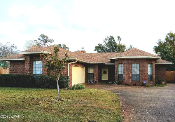 2707 Pembroke Drive, Panama City, FL 32405