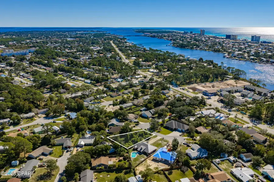 914 Laurel Oak Lane, Panama City Beach, FL 32408 - Image #3