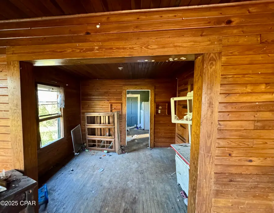 861 8th Avenue, Graceville, FL 32440 - Image #2