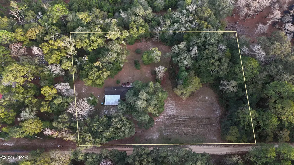 2321 Old Mill Road, Caryville, FL 32425 - Image #1