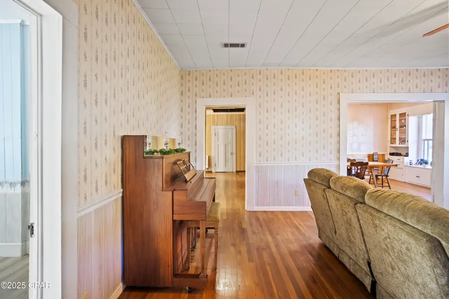 16090 SE Pear Street, Blountstown, FL 32424 - Image #3